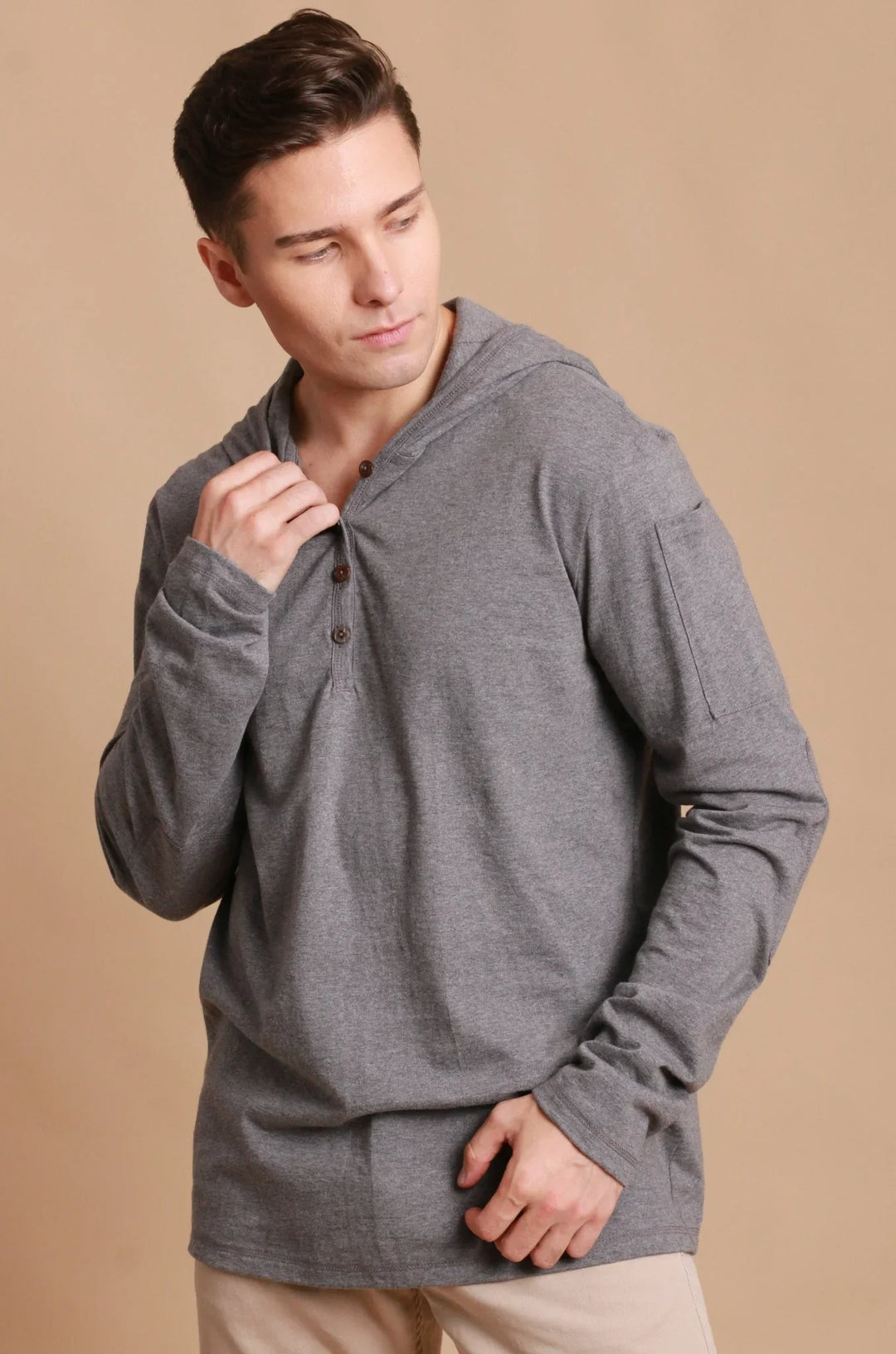 Sweat à capuche en jersey pour homme avec masque de sommeil intégré