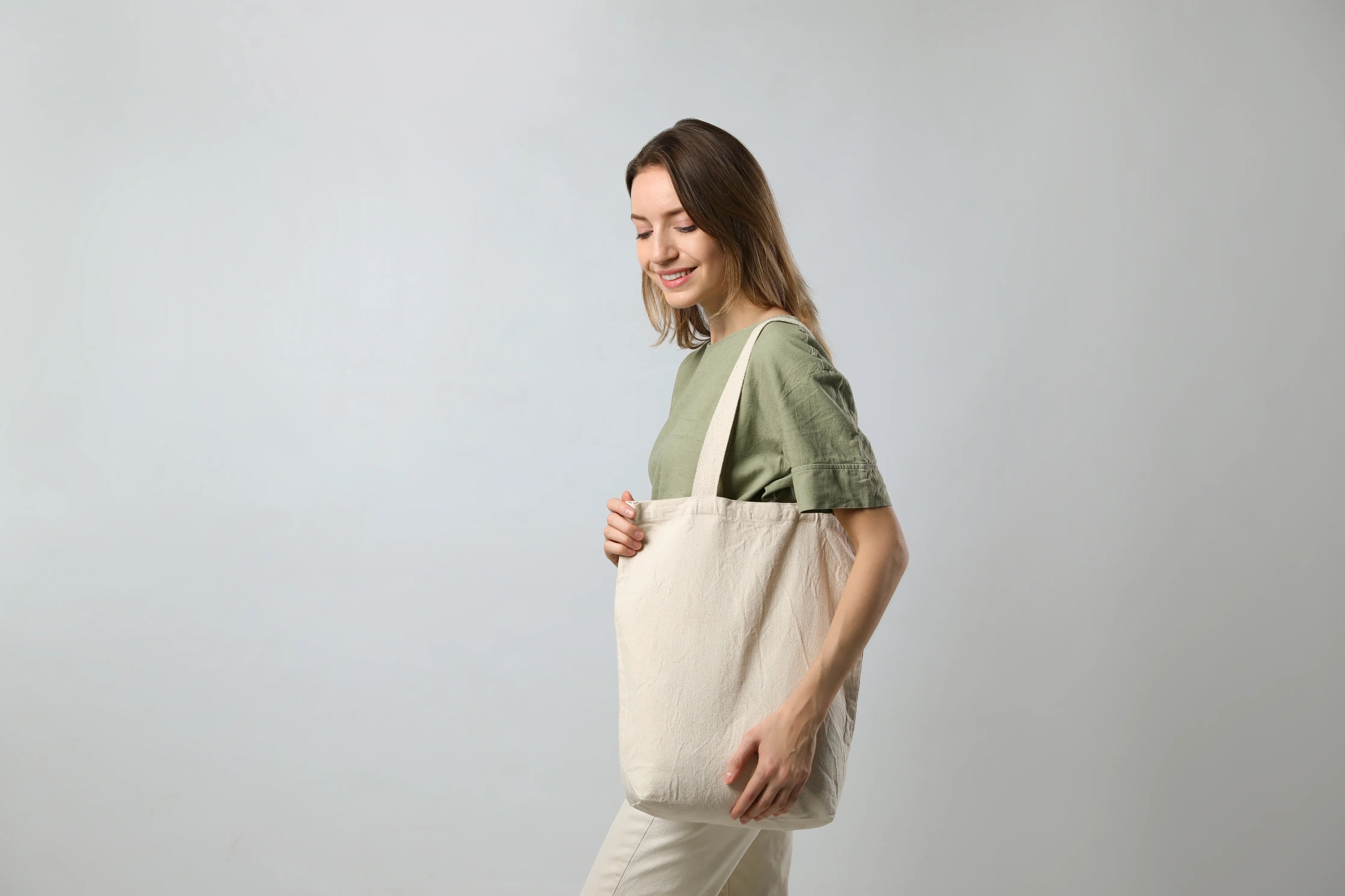 3 Good Reasons To Use Tote Bags