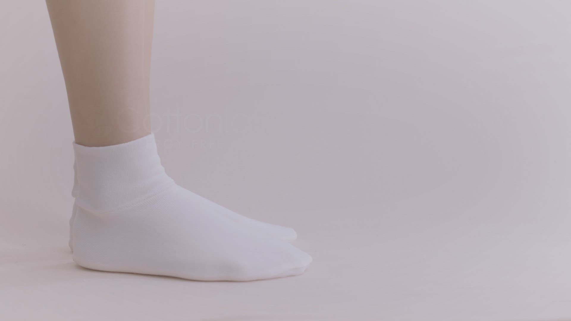 Latex-Free Adult Booties (2 pairs/pack)