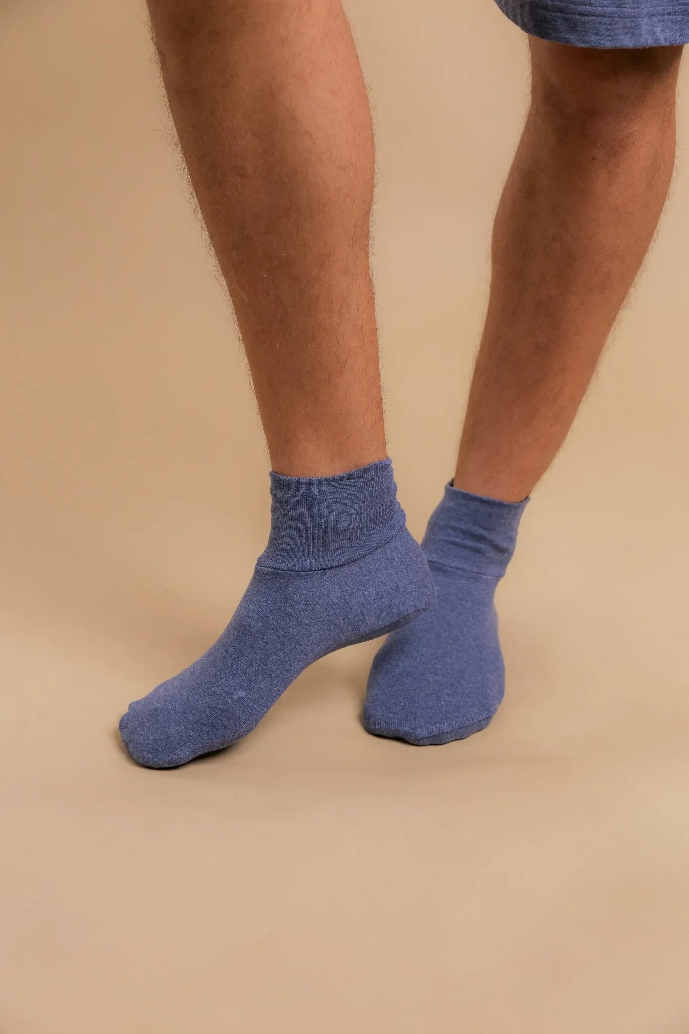 Latex-free Adult Booties (2 pairs/pack) - Cottonique